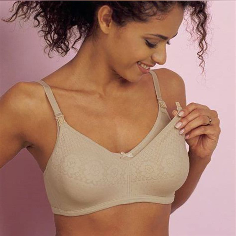 Medela Seamless Softcup Nursing Bra - B to DD Cup