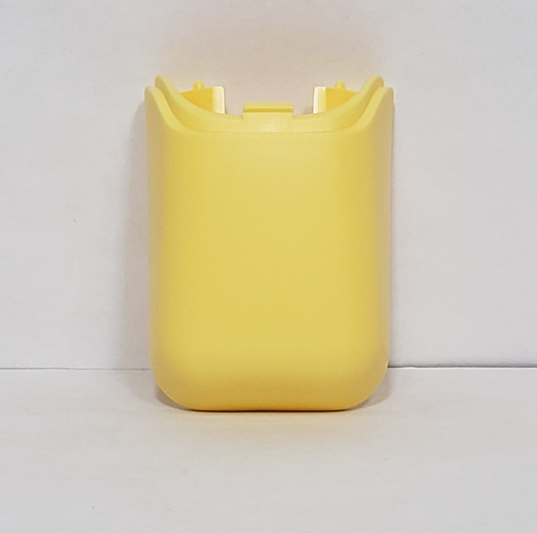 Medela Battery Cover for Medela Single Deluxe and Double Deluxe Breast Pumps